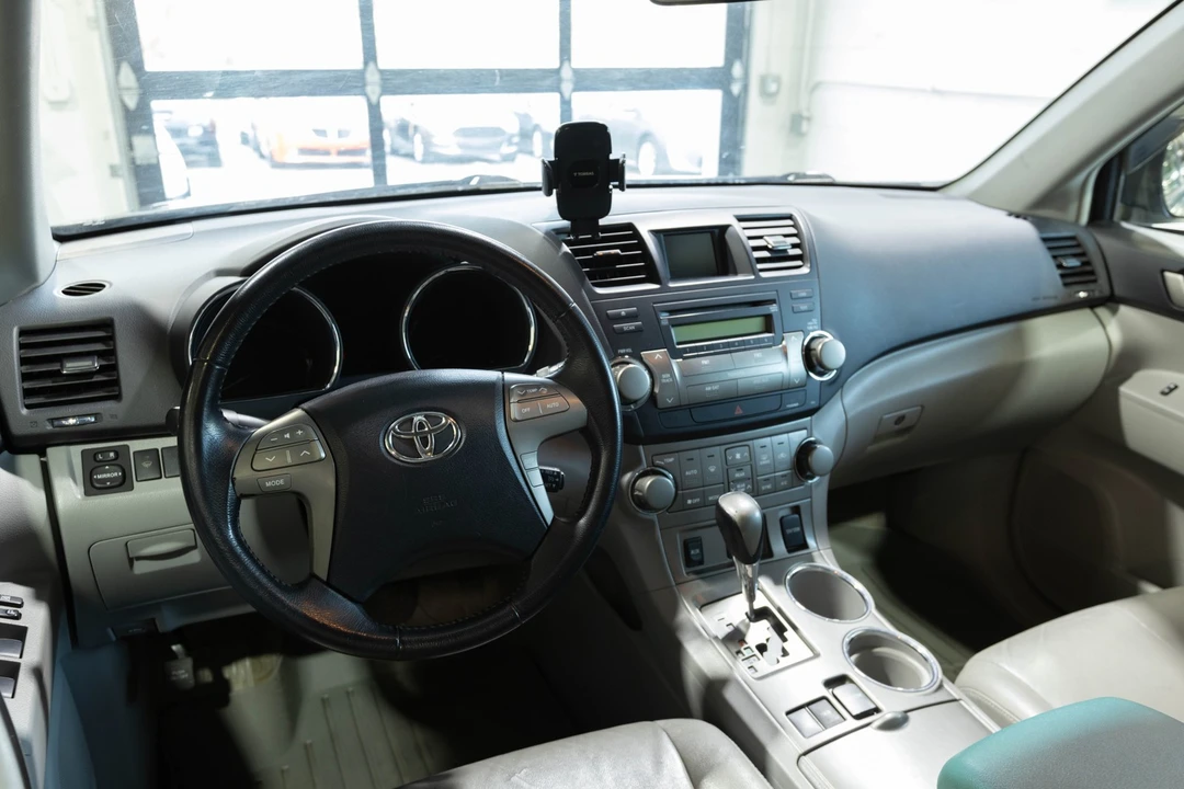 2008 Toyota Highlander - Image 20 of 21