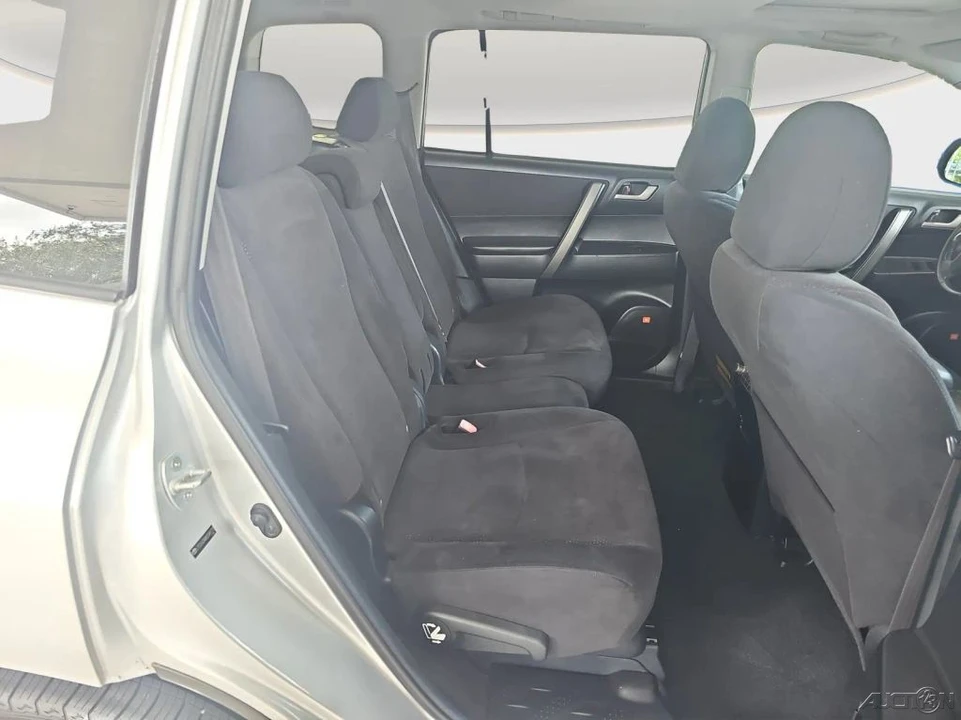 2008 Toyota Highlander - Image 20 of 21