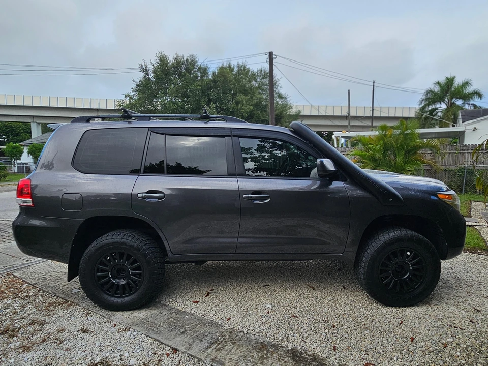 2008 Toyota J200 Land Cruiser - Image 8 of 31