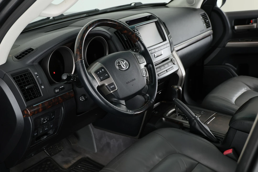 2008 Toyota J200 Land Cruiser - Image 31 of 31
