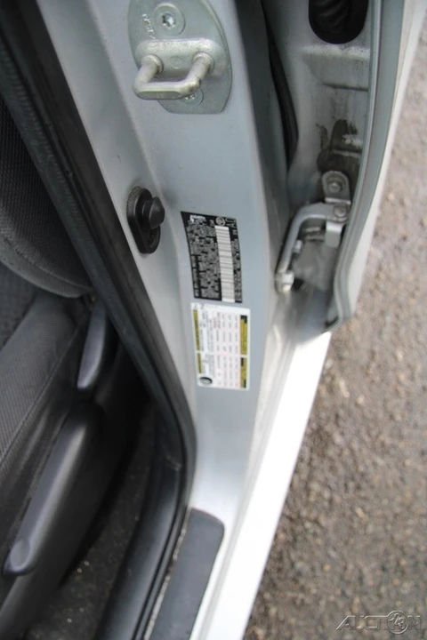 2008 Toyota Matrix 1st Gen - Image 10 of 21