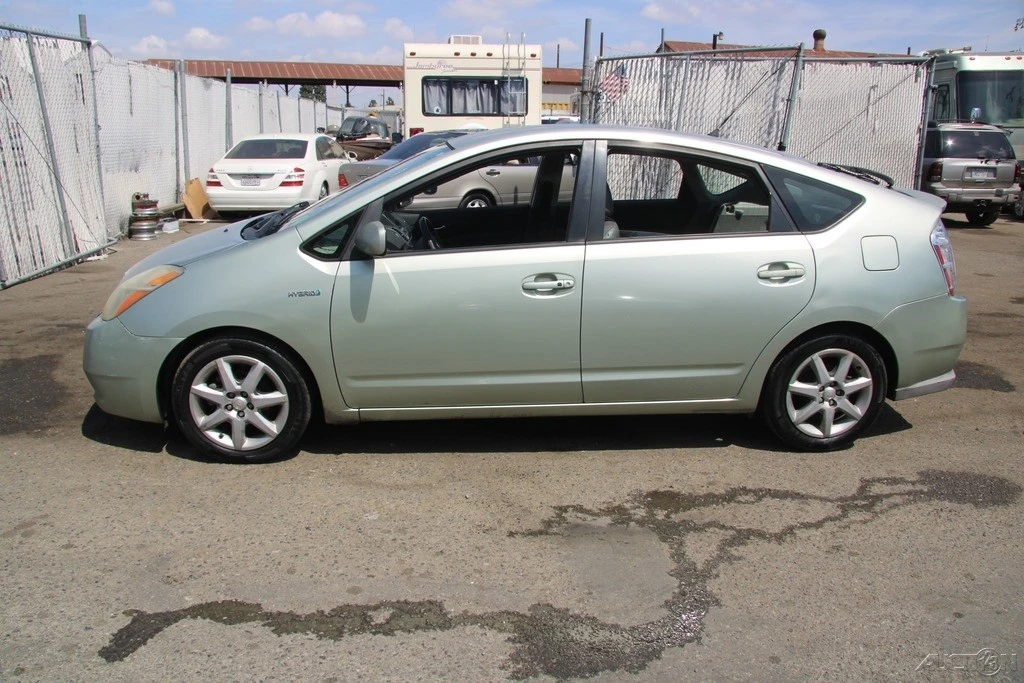 2008 Toyota Prius 2nd Gen - Image 3 of 21