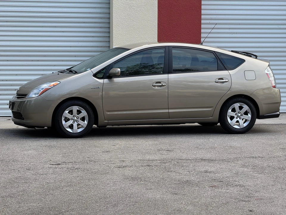 2008 Toyota Prius 2nd Gen - Image 8 of 31