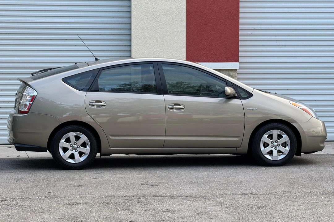 2008 Toyota Prius 2nd Gen - Image 3 of 31