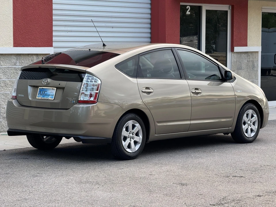 2008 Toyota Prius 2nd Gen - Image 11 of 31