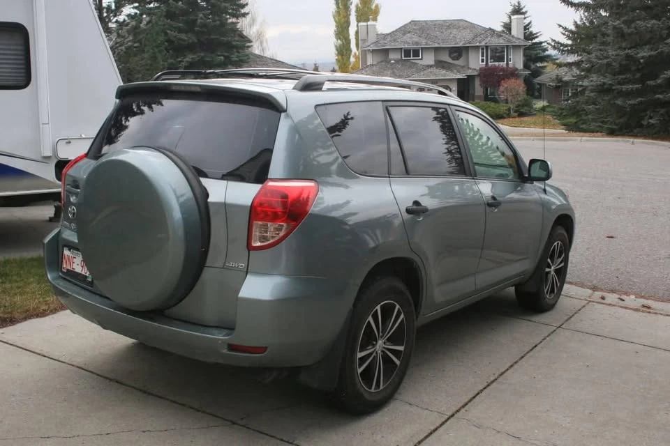 2008 Toyota RAV4 3rd Gen - Image 2 of 2