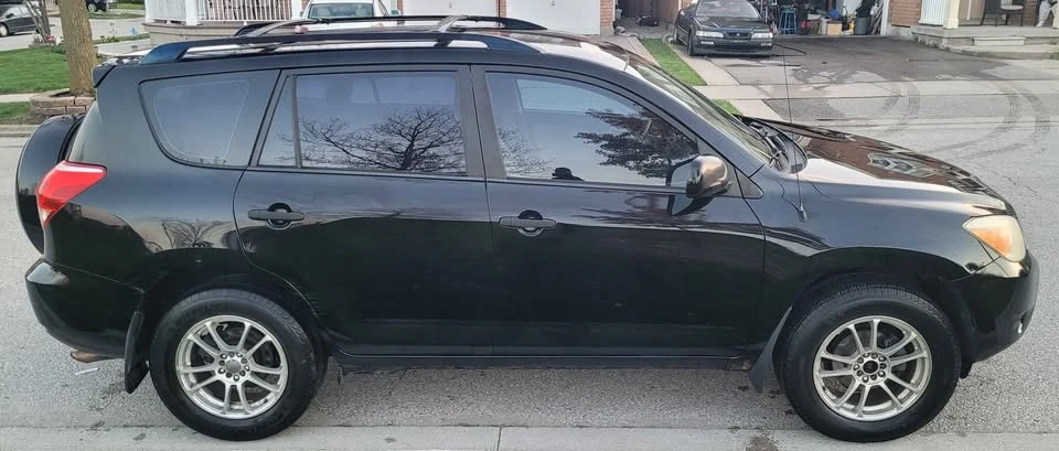 2008 Toyota RAV4 3rd Gen - Image 4 of 8