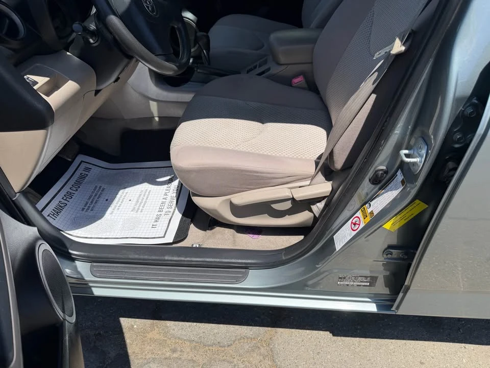 2008 Toyota RAV4 3rd Gen - Image 8 of 9