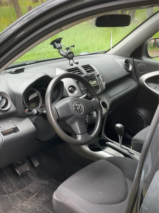 2008 Toyota RAV4 3rd Gen - Image 5 of 8