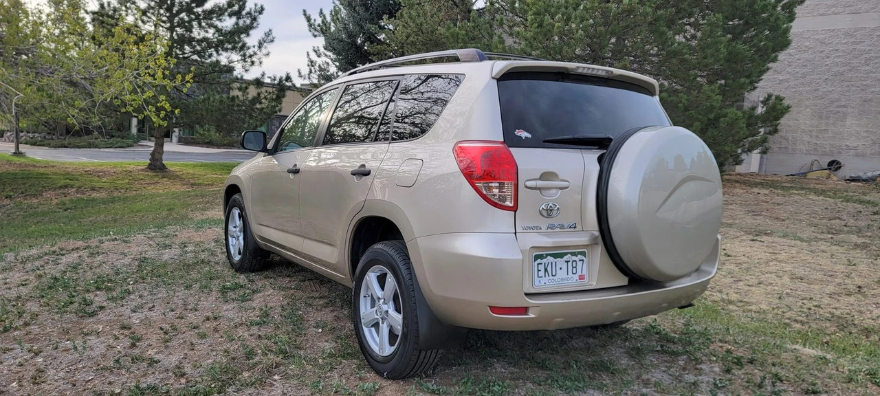 2008 Toyota RAV4 3rd Gen - Image 4 of 31
