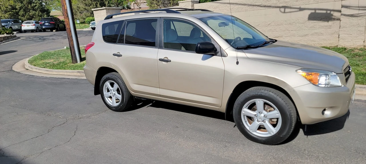 2008 Toyota RAV4 3rd Gen - Image 11 of 31