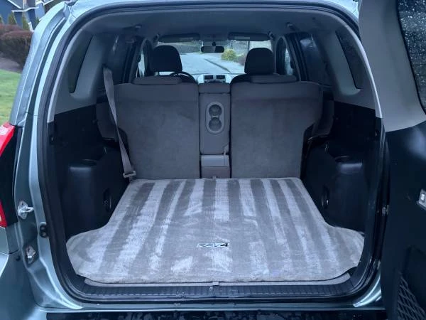 2008 Toyota RAV4 3rd Gen - Image 7 of 14
