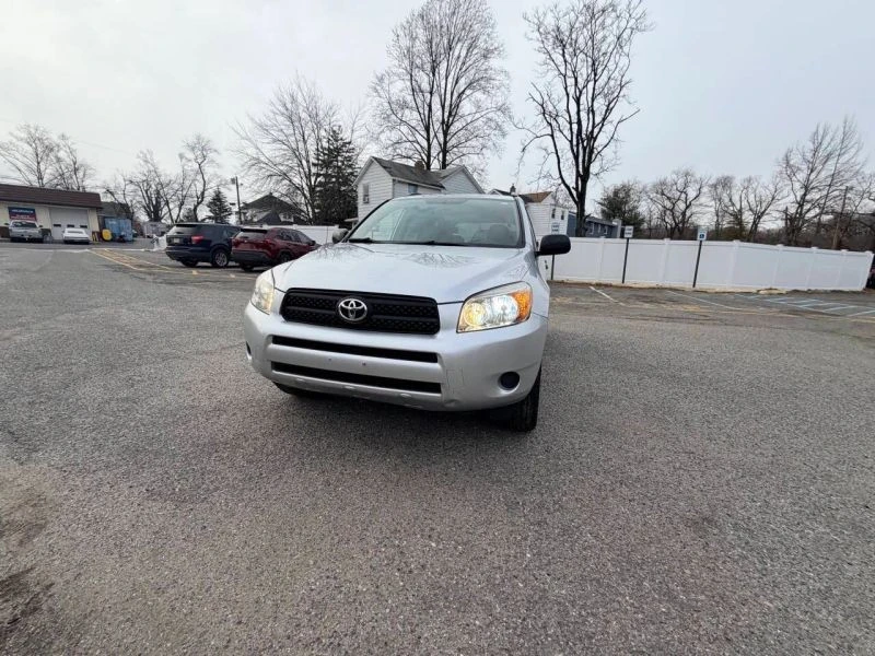 2008 Toyota RAV4 3rd Gen - Image 2 of 12