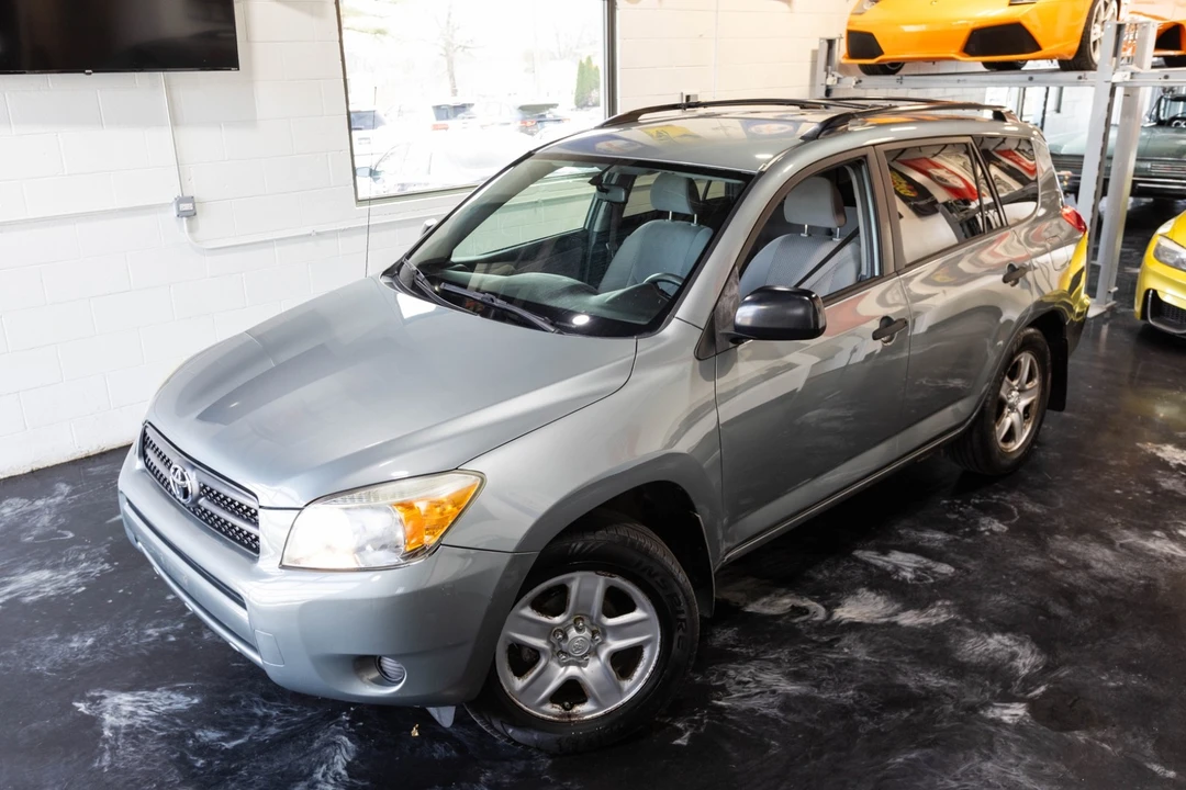 2008 Toyota RAV4 3rd Gen - Image 2 of 21