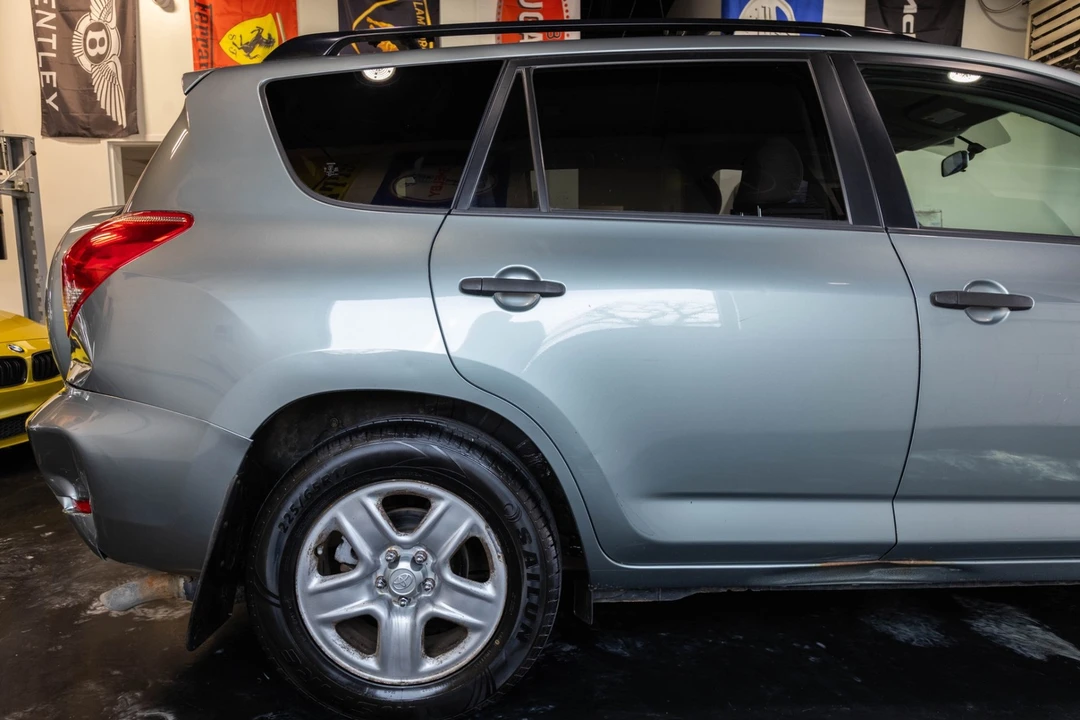 2008 Toyota RAV4 3rd Gen - Image 10 of 21