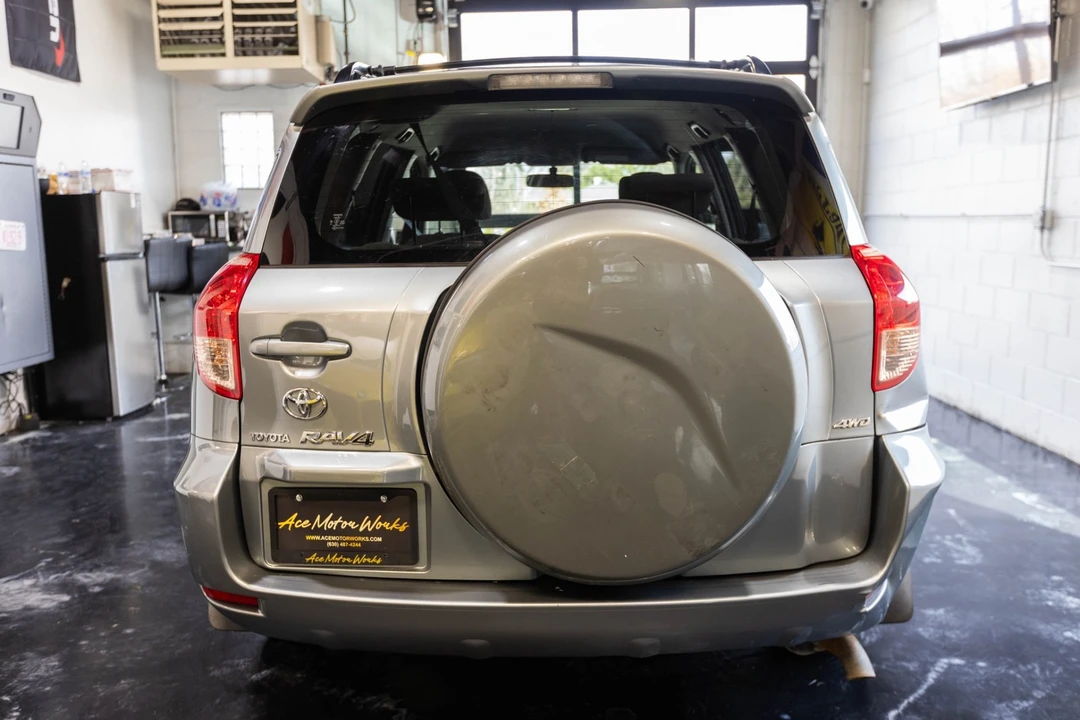 2008 Toyota RAV4 3rd Gen - Image 9 of 21