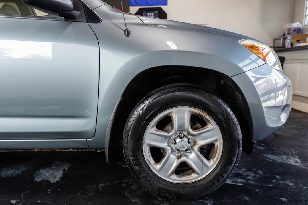 2008 Toyota RAV4 3rd Gen - Image 13 of 21