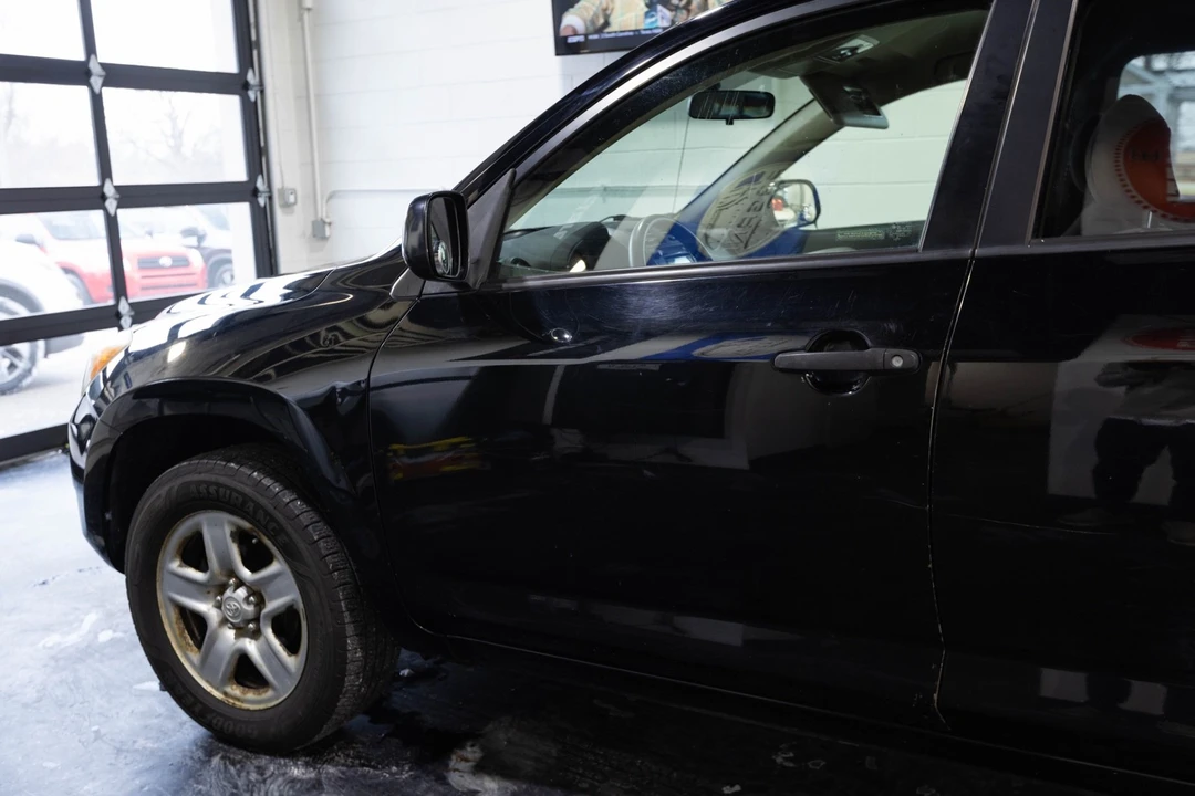 2008 Toyota RAV4 3rd Gen - Image 3 of 21