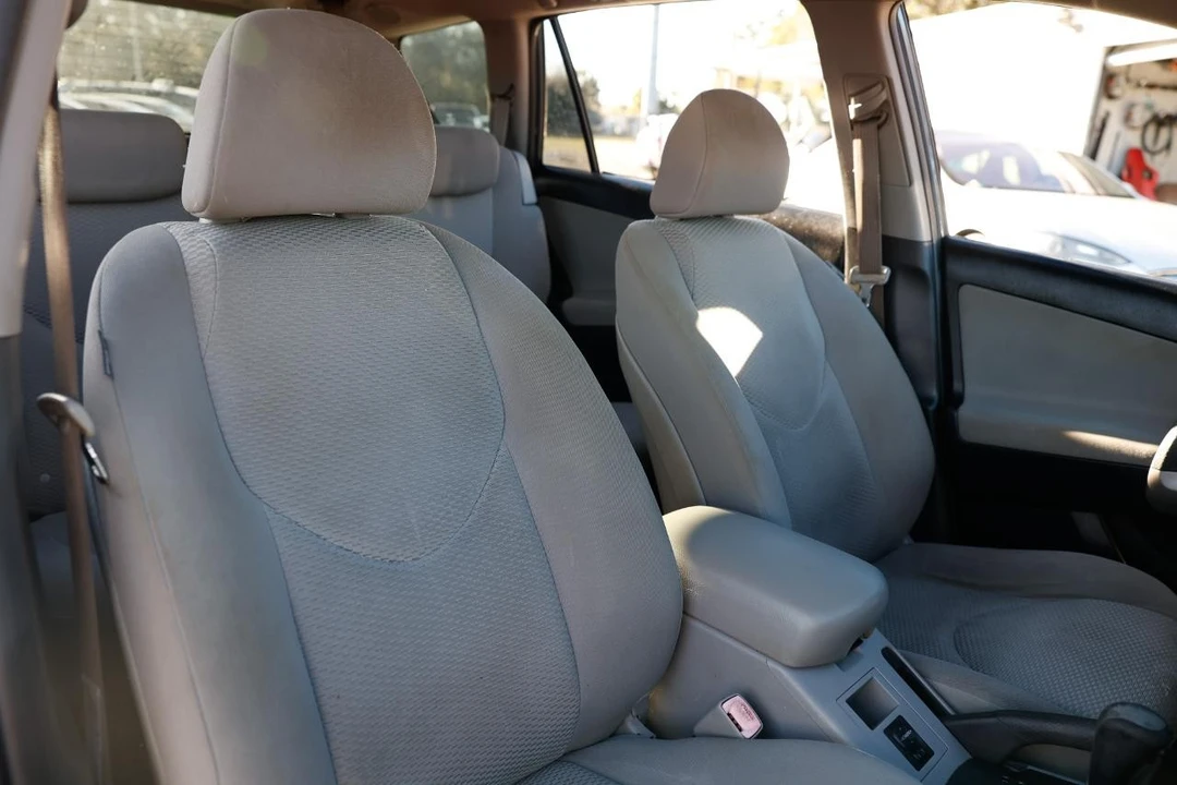 2008 Toyota RAV4 3rd Gen - Image 16 of 21