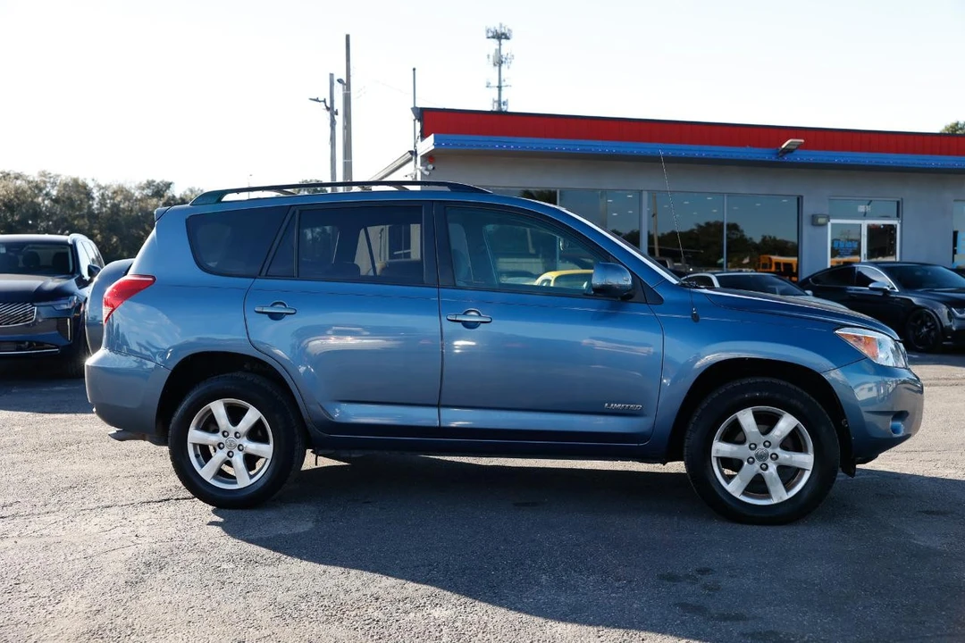 2008 Toyota RAV4 3rd Gen - Image 13 of 21