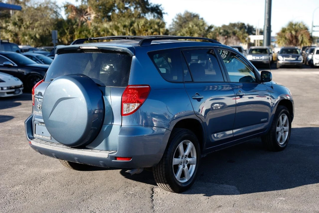 2008 Toyota RAV4 3rd Gen - Image 11 of 21