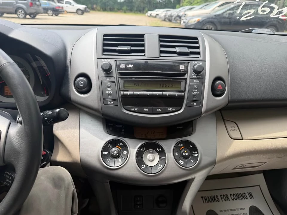 2008 Toyota RAV4 3rd Gen - Image 13 of 16