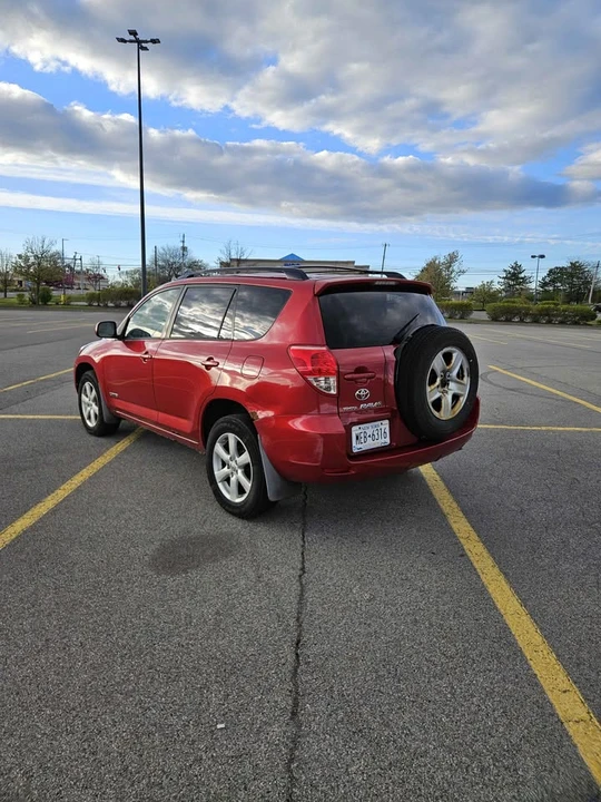 2008 Toyota RAV4 3rd Gen - Image 5 of 21