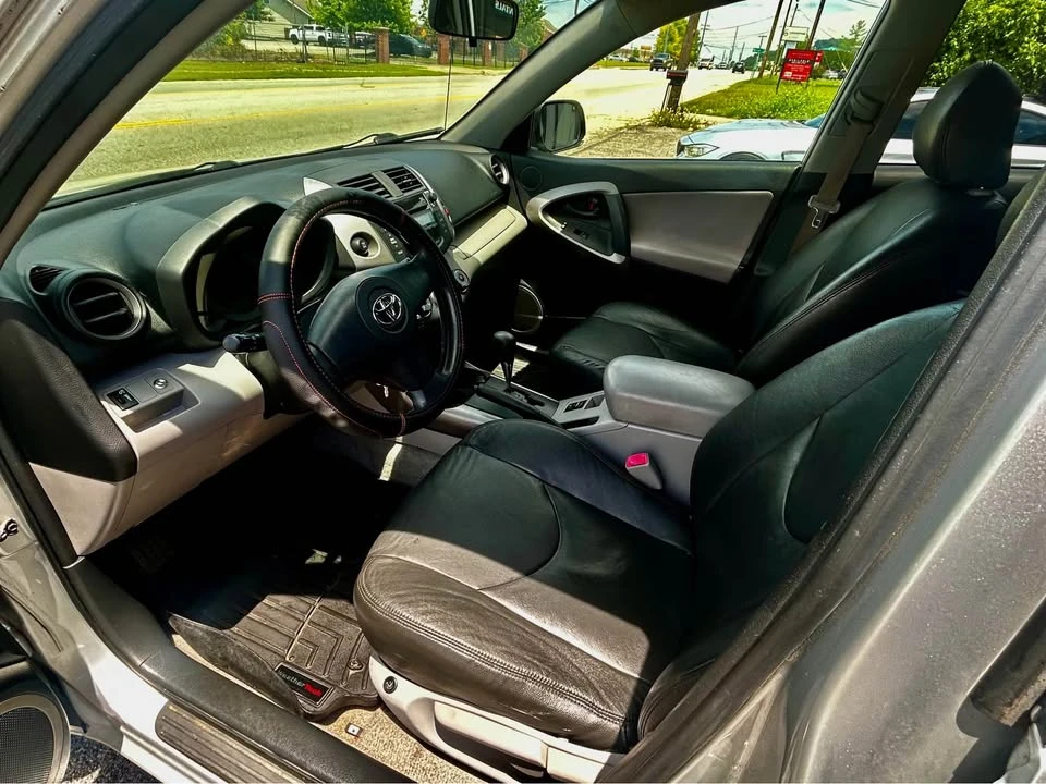 2008 Toyota RAV4 3rd Gen - Image 9 of 20