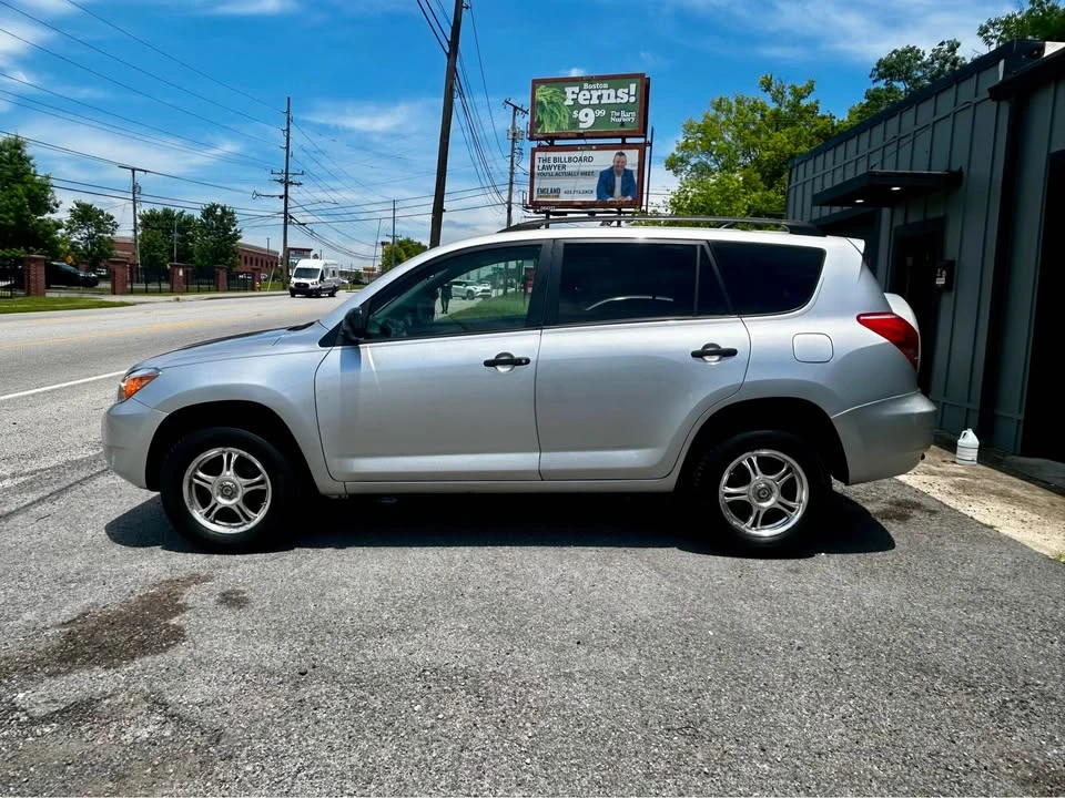 2008 Toyota RAV4 3rd Gen - Image 2 of 20