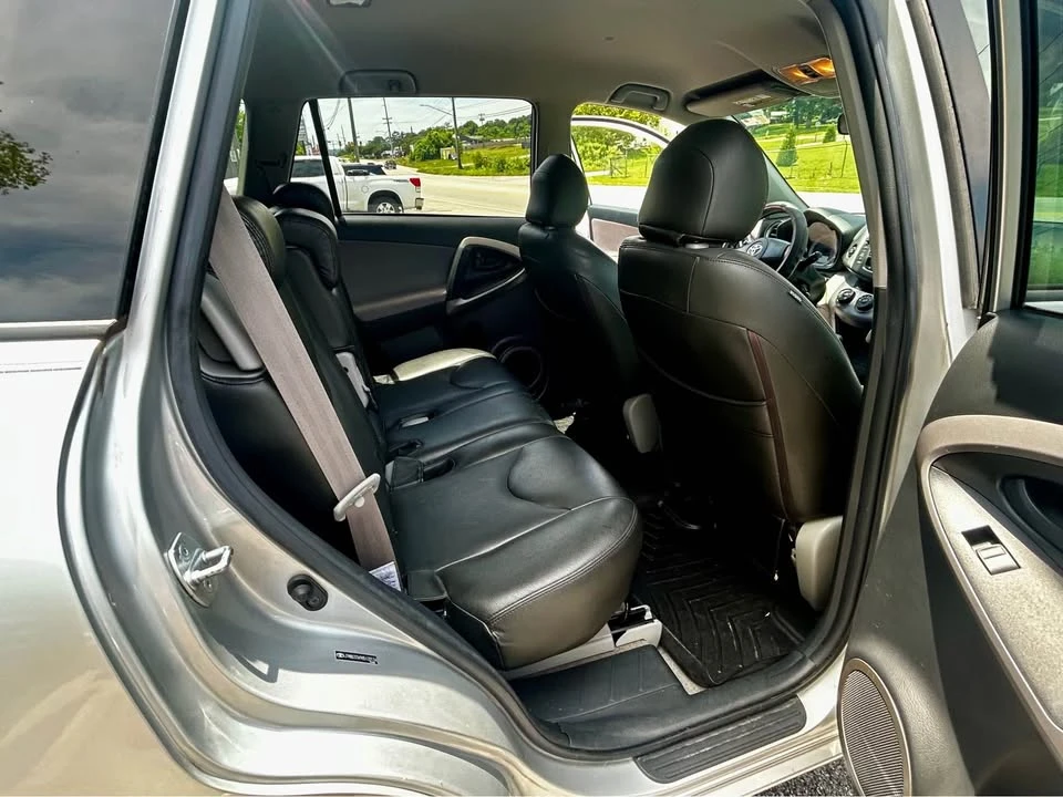 2008 Toyota RAV4 3rd Gen - Image 13 of 20
