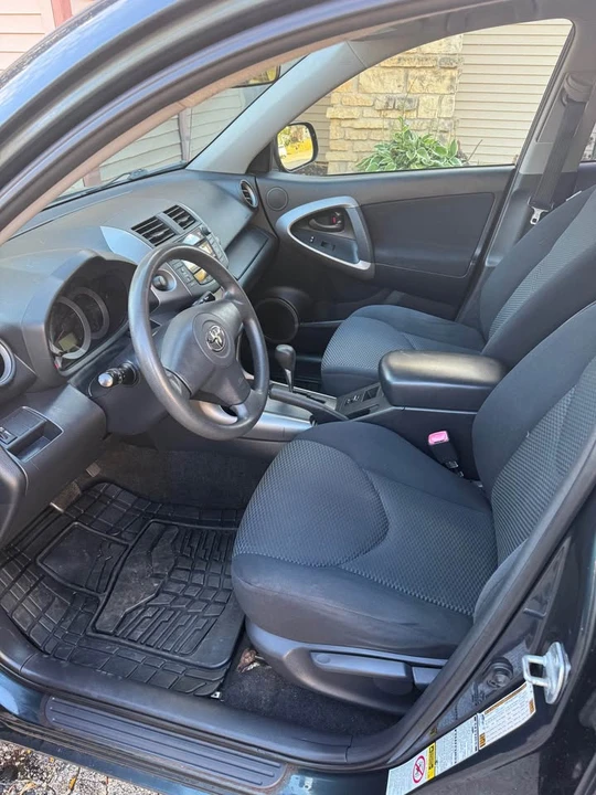2008 Toyota RAV4 3rd Gen - Image 5 of 9