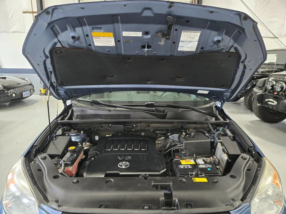 2008 Toyota RAV4 3rd Gen - Image 16 of 17