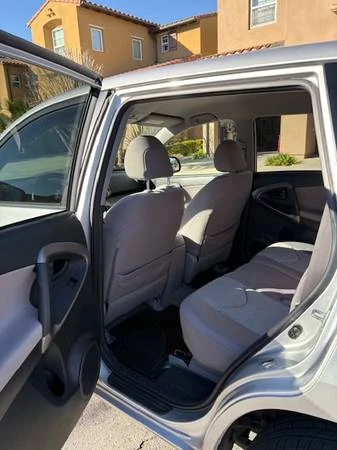 2008 Toyota RAV4 3rd Gen - Image 8 of 9