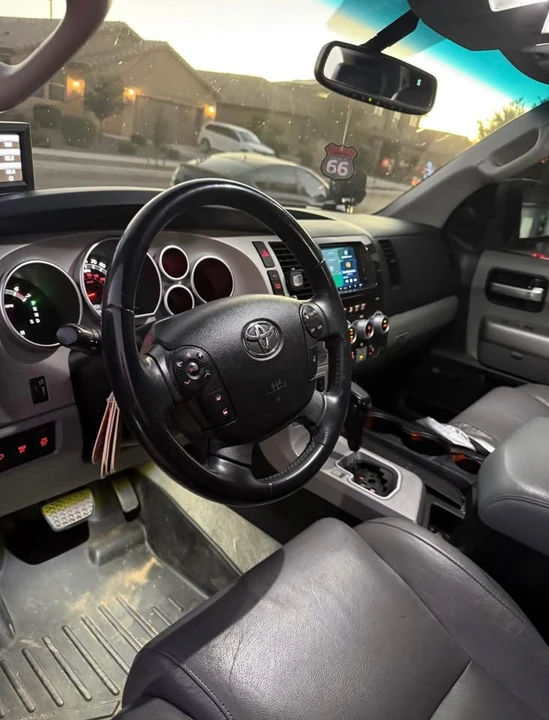 2008 Toyota Sequoia 2nd Gen - Image 7 of 10