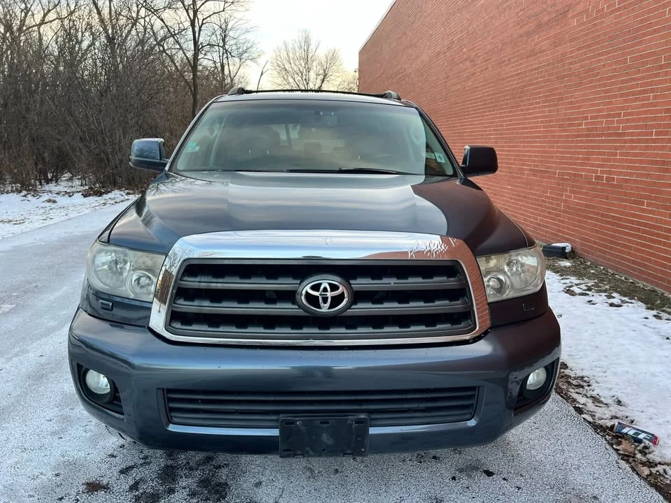 2008 Toyota Sequoia 2nd Gen - Image 2 of 19
