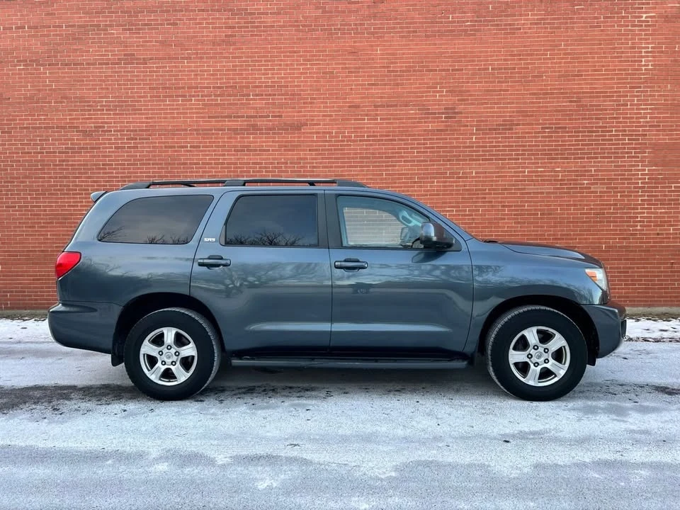 2008 Toyota Sequoia 2nd Gen - Image 3 of 19