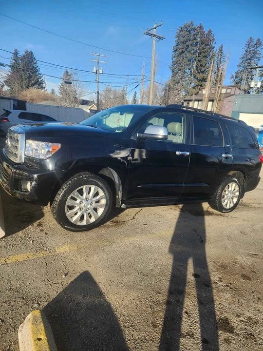 2008 Toyota Sequoia 2nd Gen - Image 2 of 20