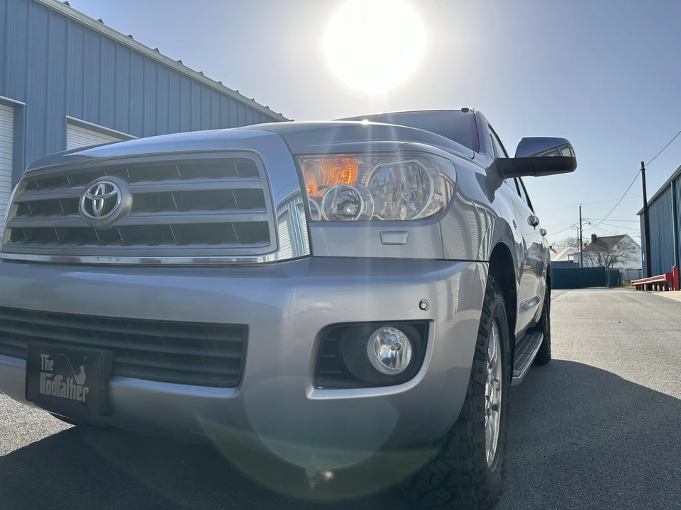 2008 Toyota Sequoia 2nd Gen - Image 25 of 31