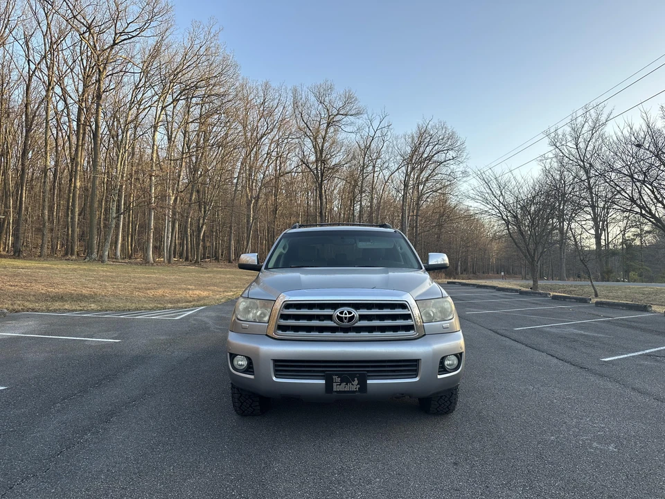 2008 Toyota Sequoia 2nd Gen - Image 18 of 31