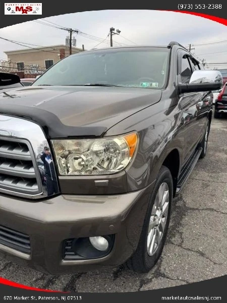 2008 Toyota Sequoia 2nd Gen - Image 2 of 12