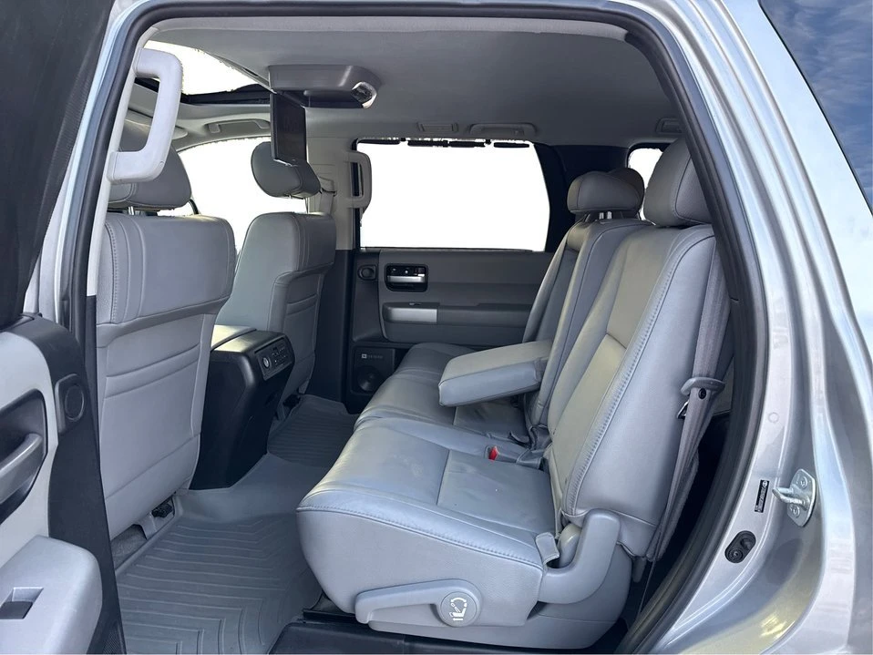 2008 Toyota Sequoia 2nd Gen - Image 10 of 20