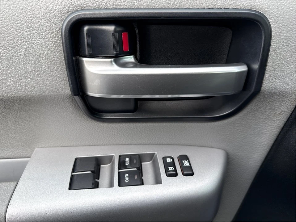 2008 Toyota Sequoia 2nd Gen - Image 18 of 20