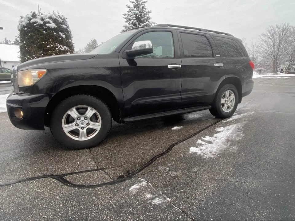2008 Toyota Sequoia 2nd Gen - Image 2 of 15