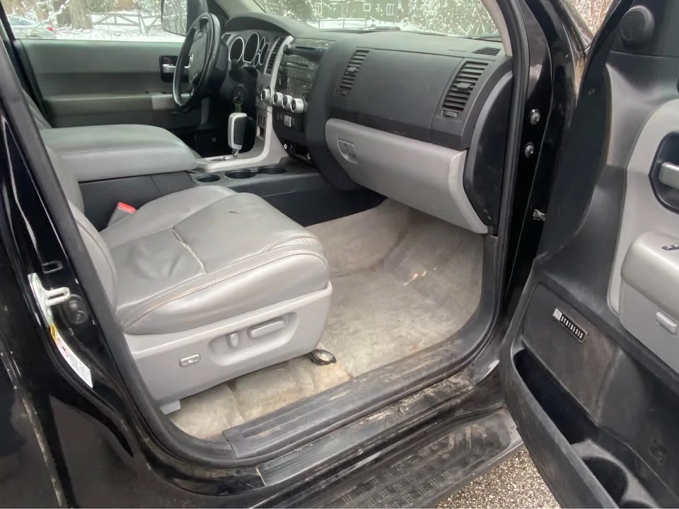 2008 Toyota Sequoia 2nd Gen - Image 11 of 15
