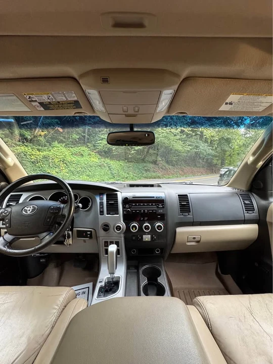 2008 Toyota Sequoia 2nd Gen - Image 8 of 19