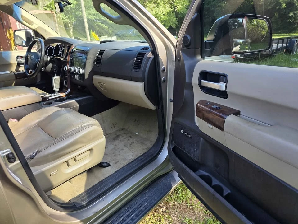 2008 Toyota Sequoia 2nd Gen - Image 11 of 16
