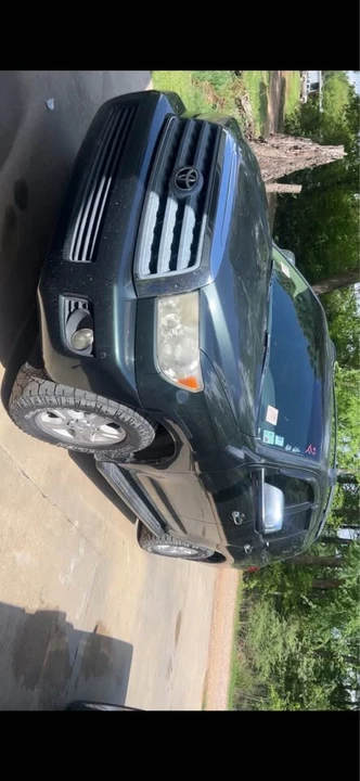 2008 Toyota Sequoia 2nd Gen - Image 2 of 5