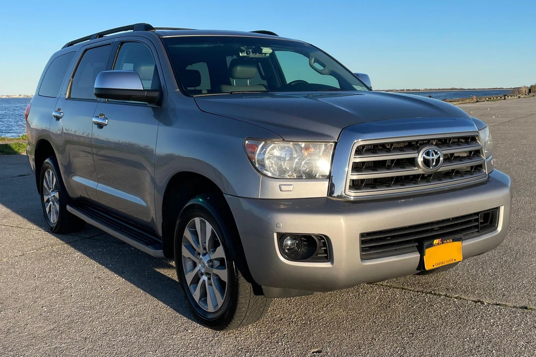 2008 Toyota Sequoia 2nd Gen - Image 11 of 31