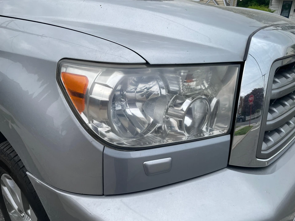 2008 Toyota Sequoia 2nd Gen - Image 12 of 31