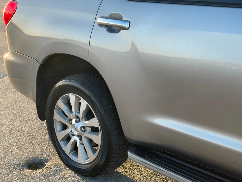 2008 Toyota Sequoia 2nd Gen - Image 25 of 31